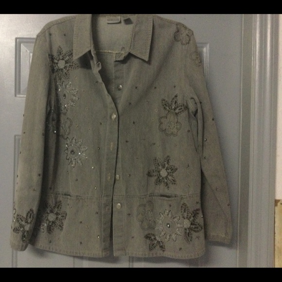 Jacket - Picture 3 of 4